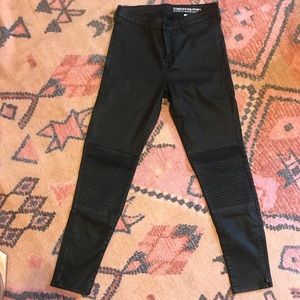 H&M black motto jeans, with side ankle zippers